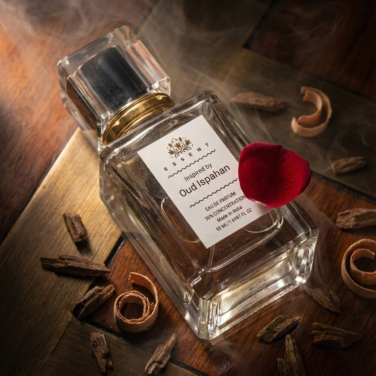 Essent Oud Ispahan 100 ml eau de parfum bottle — oud & amber, view 4